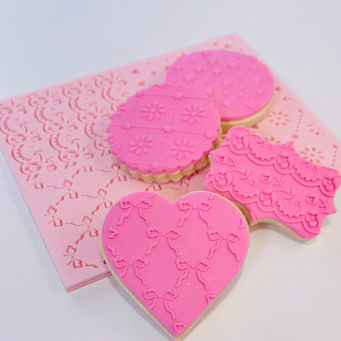 Multi Pattern Plate - Coquette
