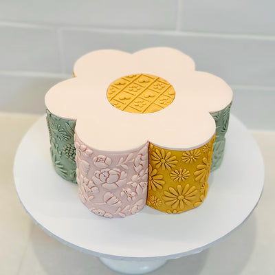Petal Shape - Acrylic Cake Shape Guides - set of 2