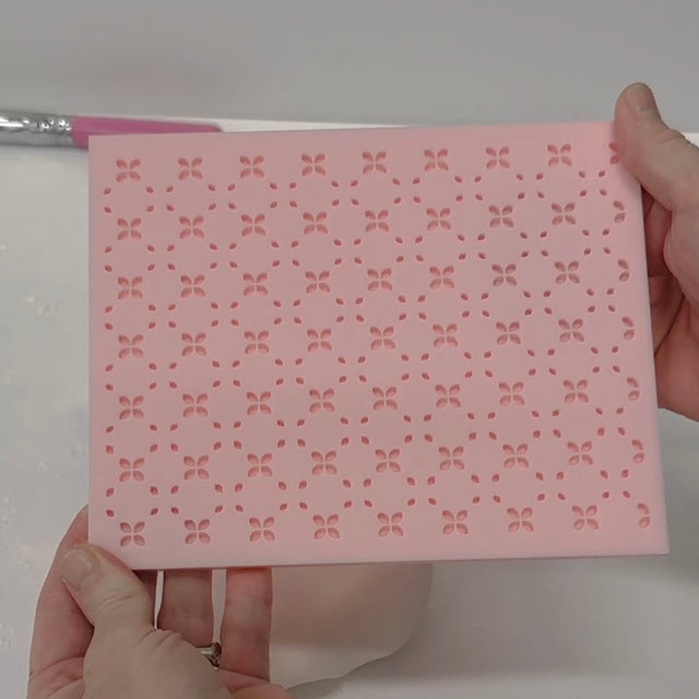 Pattern Plate- Dainty Eyelet Lace