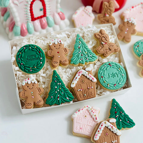 Pattern Shape Plate Kit- Mini Gingerbread House and Man