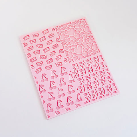 Multi Pattern Plate - LOVE details