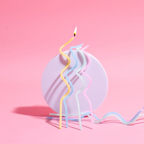 Swirly Pastel Candles - 16 Pack