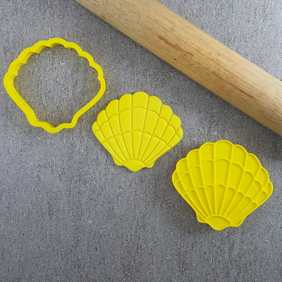 Cookie Cutter and Embosser Set - Clam Shell