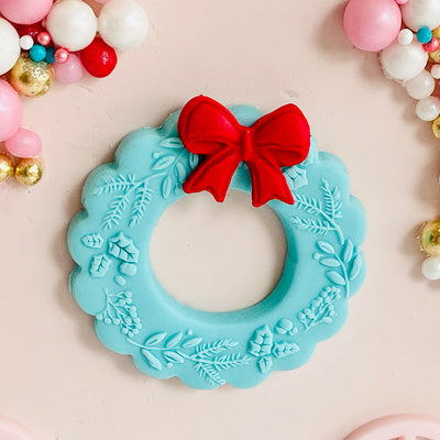 Raised Cookie Embosser - Mini Wreath
